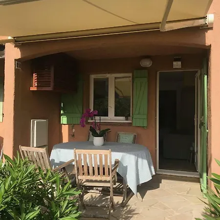Studio Avec Terrasse Issambres *